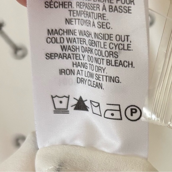 Smart Set| NEW White Flowy Peplum Cap Sleeve Red/Black Key Print Top Sz M NWT - Picture 5 of 5